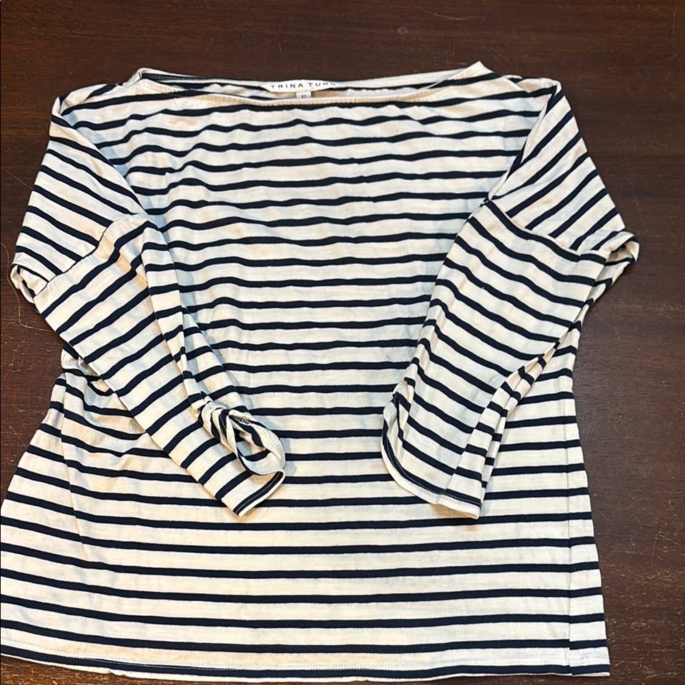 Trina Turk White and Blue Fitted Long Sleeve Top